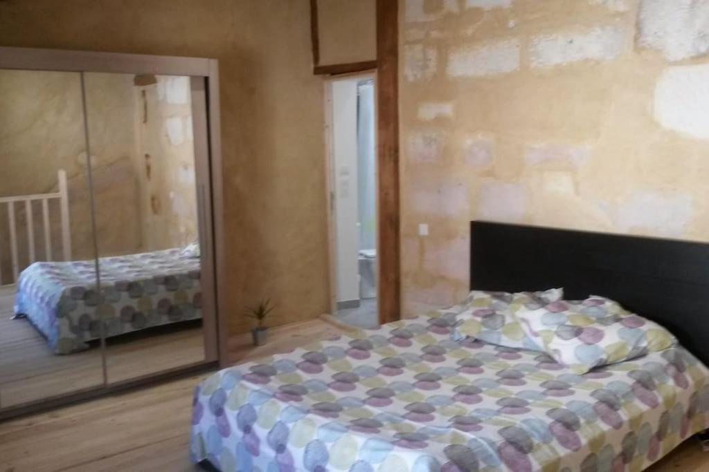 Duplex En Pierre Proche Des Arenes Appartement Arles